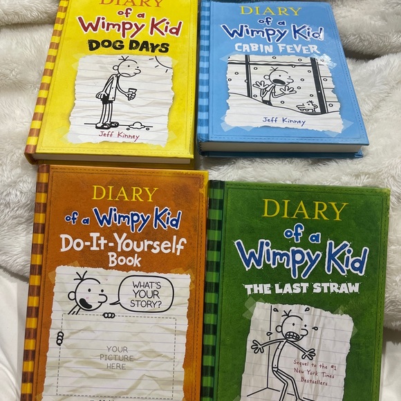 Diary of a Wimpy Kid 4 Hard Cover books Like new - Picture 1 of 10